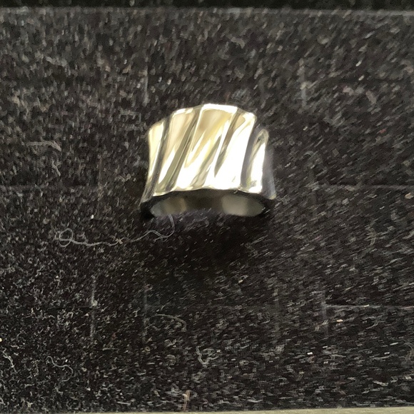 Steel By Design Bold Ribbed Ring/Size 7/NEW! - Picture 4 of 4